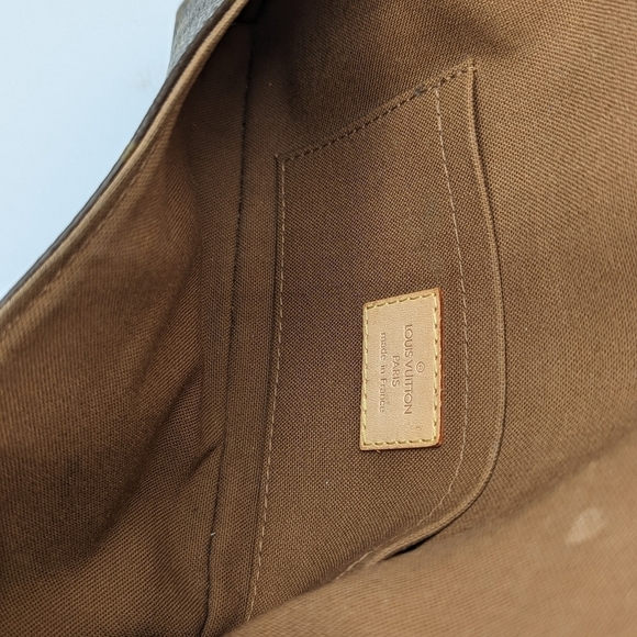 Authentic Louis Vuitton Monogram Marelle Belt Bum Bag Unisex - Picture 8 of 12